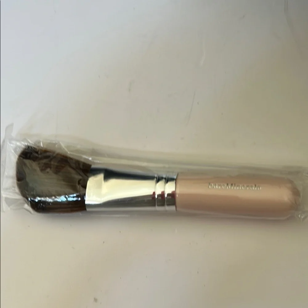 BareMinerals Angled Face Makeup Brush - Pink Handle - SEALED